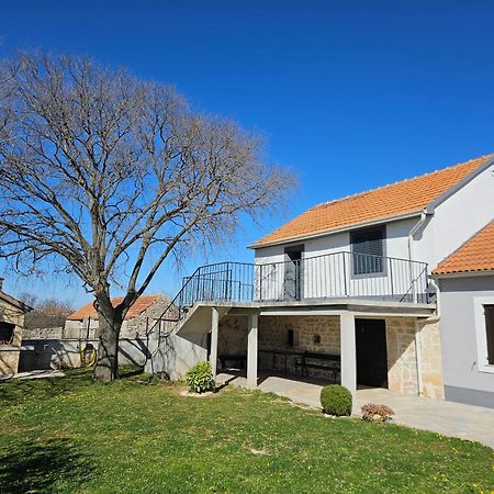 Holiday Home Nena Drniš エクステリア 写真